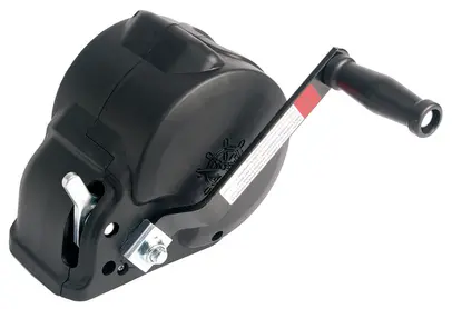 Ručno vitlo sa kučištem za vuču plovila